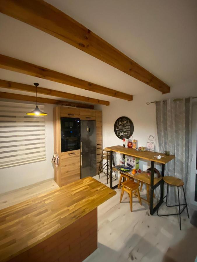 Dom Pod Jablonia Holiday home *